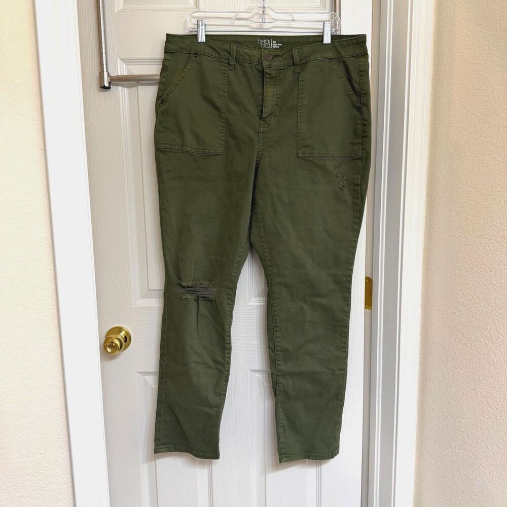 Time and Tru Olive Pants